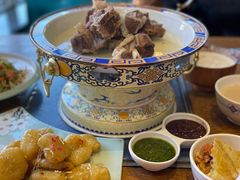 -蒙亨·手把肉·蒙古包餐厅(乌兰察布天恒广场店)