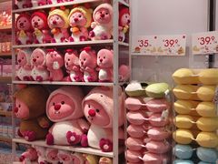 -名创优品(海珠乐峰广场店)