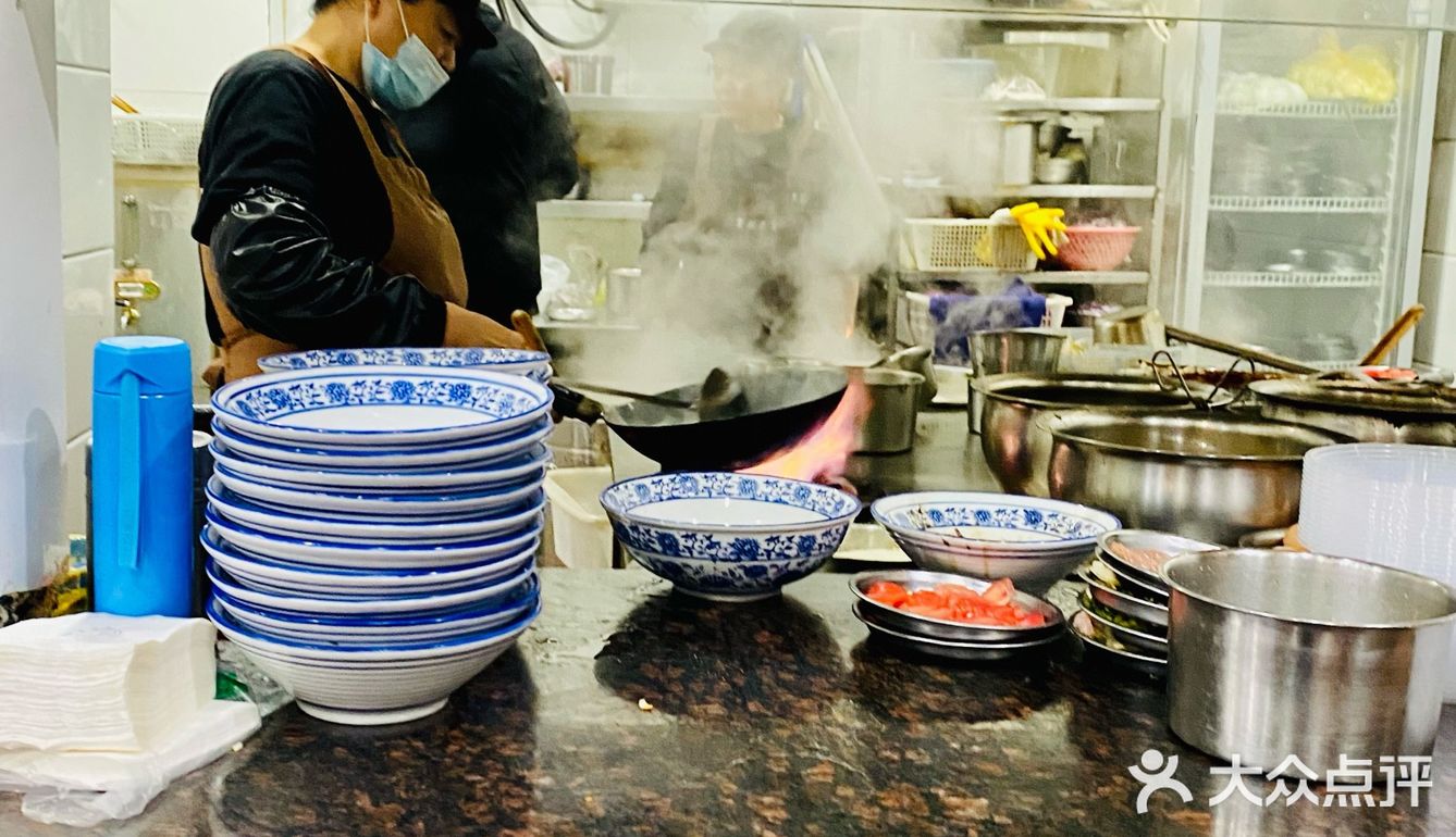 必吃榜面馆【复兴面王】｜碳水脑袋想到的不排队指南[胜利]