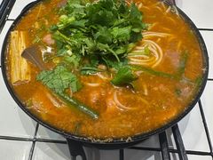 -肥汁米蘭香港米线(长宁来福士店)