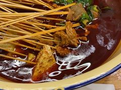 -拈签一笑黄牛肉辣卤串串