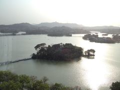 低层客房湖景-惠州康帝国际酒店