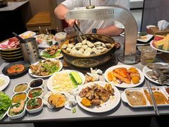 -山焱·炭火自助烤肉(周浦万达店)