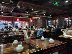 大堂-张氏宽窄巷成都名小吃(茂业百货华强北店)