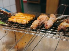 -喜悦小串丹东小黄牛海鲜烧烤大排档(民主广场店)