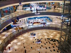 -宝龙城(杭州滨江店)