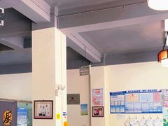 -鸿浩扒猪脚米线