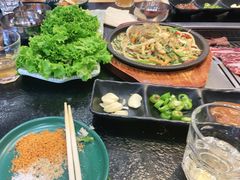 -臻牛烤肉