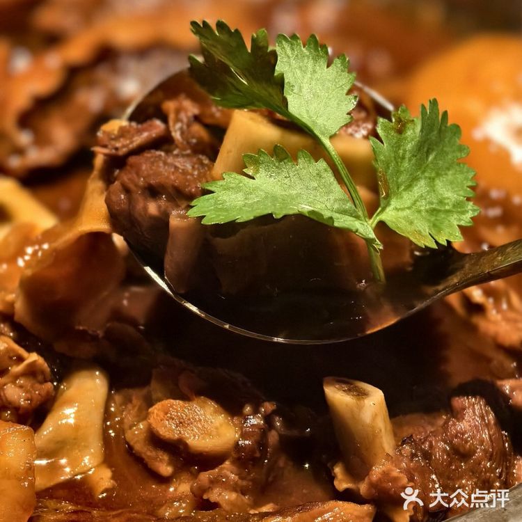 社区里的老味道，家门口的烤鸭香​ 