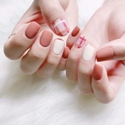 -Pink You美甲美睫纹绣定制中心