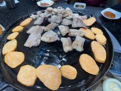 -海花锅盖烧烤店(怡馨家园店)