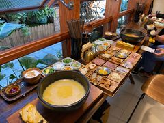 -银米·云南传统过桥米线(双廊黑金冠店)