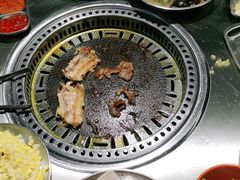 -马路牙子烧烤音乐酒馆(望京店)