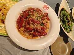 -肥肥虾庄·金牌油焖大虾(杨园滨江时代walk店)