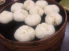 -舒小笼松针小笼包