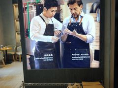 -瑞幸咖啡(118广场店)