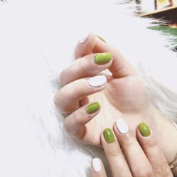 -潮店·虞妃妮轻奢美甲美睫馆