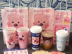 -瑞幸咖啡(临海市银泰城店)