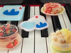 -山与蓝·轻糖鲜果蛋糕(勒泰店)