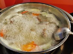 -老石黑山羊毛驴肉火锅(金凯广场店)