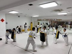 -极真空手道疾风道场(虹口凉城店)