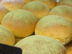 自家红豆抹茶面包-WHEAT&BAKER-麥(凯德来福士店)
