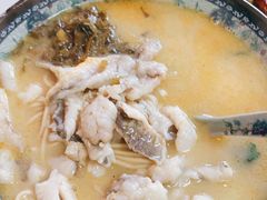 -明呈黄鱼面馆(斜土路店)