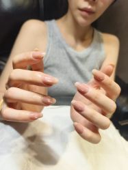 -悦指间美甲美睫