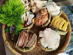 -慢丽江·云南野生菌土鸡锅(西山店)