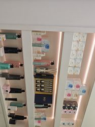 -PE SALON