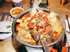 -吞鱼兽麻辣烤鱼(万达店)