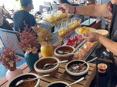 -宝利来国际大酒店-凤凰阁旋转餐厅