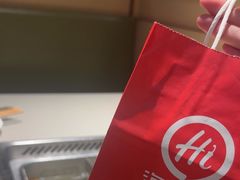 -海底捞火锅(宝龙广场夜宵主题店)