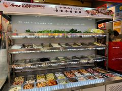 自助取餐区-杨光辉麻辣烫(华侨城商业中心店)