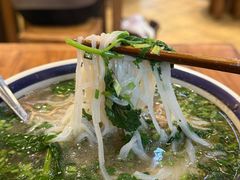 -云阿蛮云南生烫牛肉米线(奉贤路店)