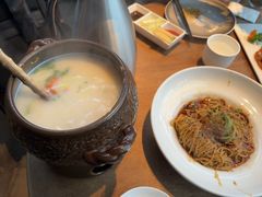 鸭汤一窝-北京老铺烤鸭(老城根店)