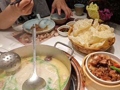 -洪氏嗨捞·猪肚鸡火锅(阳光天地店)