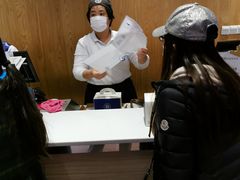 -巴黎贝甜(大宁国际商业广场店)