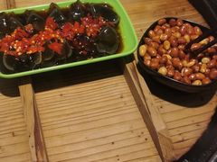 -地锅公社·现炒地锅鸡·地锅鱼·夜宵(罗锦路店)