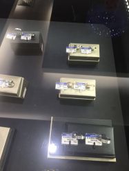 -威德钻石-克拉钻大本营(南京东路店)