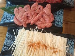 -合易泓烤肉·海肠捞饭(火车站店)