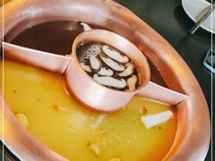 -滇釜火锅·能喝汤的火锅(车公庄店)