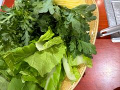 -菌之家·专业纯野生菌火锅·特色炒菌