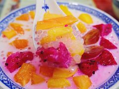 水果捞-赵记传承特色牛奶甜品(泉城广场店)