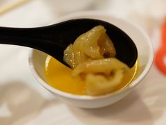 -鲜入围煮花胶鸡海鲜火锅