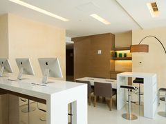 商务中心-北京临空智选假日酒店