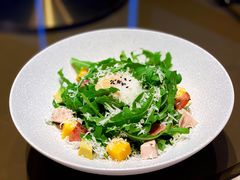 温泉蛋芝麻菜沙拉-粤界(望京金辉店)