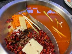 -沸炉重庆老火锅(军事博物馆店)