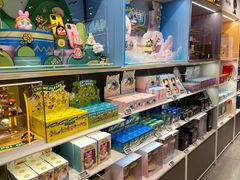 -泡泡玛特POPMART(上海环球港店)
