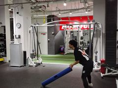 -汗水空间私教健身连锁(SM广场店)